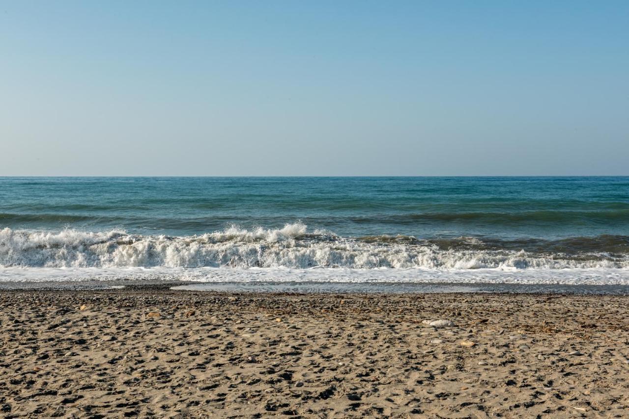 Gt Beach Maleme Exteriér fotografie